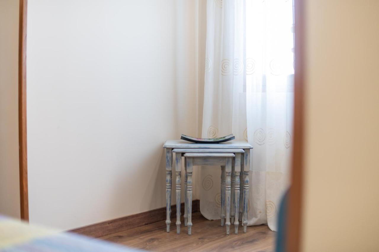 Pria, Apartamento En Рибадесела Екстериор снимка
